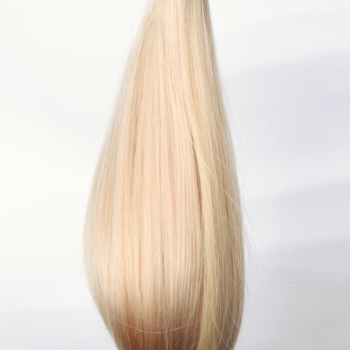 Extensions Adhésives Cheveux Naturels – Strawberry Blonde (#22) – 20 Bandes